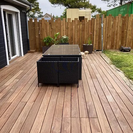 Ensoleillee A Avec Piscine Privee *