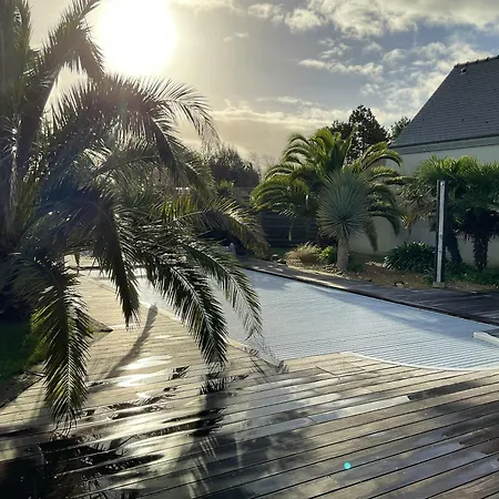 Ensoleillee A Avec Piscine Privee Вилла Bretteville-sur-Ay