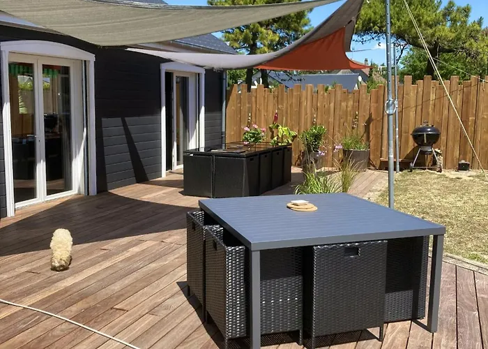 Ensoleillee A Avec Piscine Privee *